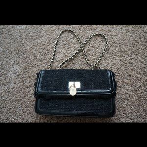 ANNE KLEIN Wool Handbag with Gold Chain